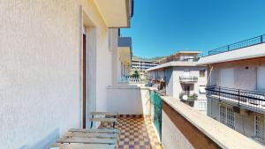 A balcony or terrace at Vela Latina - By Ligooria
