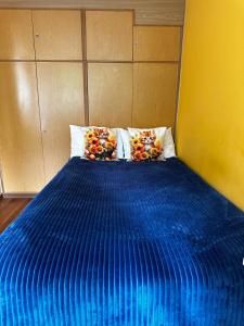 Posteľ alebo postele v izbe v ubytovaní Travel House Wroclaw
