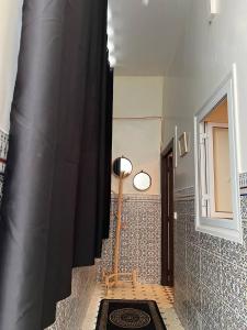 Kúpeľňa v ubytovaní Cosy Appart private riad jemaa el fna