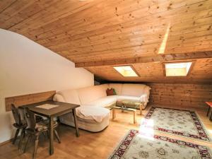 Posezení v ubytování Apartment Obernberg by Interhome