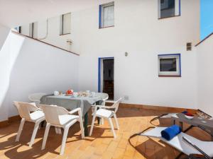 Balkón alebo terasa v ubytovaní Holiday Home Delta 1 by Interhome