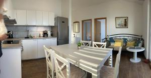 Kuchyň nebo kuchyňský kout v ubytování Apartman Vanja