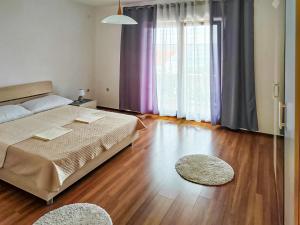 Posteľ alebo postele v izbe v ubytovaní Apartment Beba-1 by Interhome
