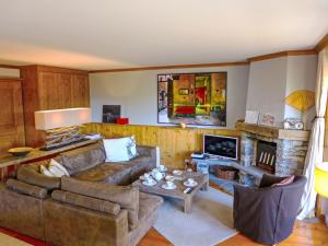 Χώρος καθιστικού στο Apartment Soldanella 2 by Interhome