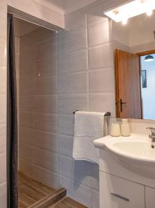 Koupelna v ubytování Apartment Sea View 1 + 22 fotografií