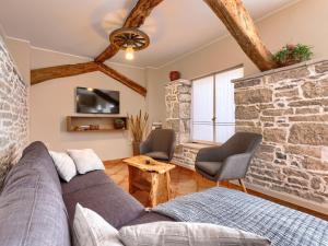Część wypoczynkowa w obiekcie Holiday Home Narcis by Interhome