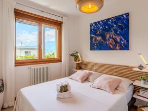 Posteľ alebo postele v izbe v ubytovaní Apartment San Vincenzo-1 by Interhome