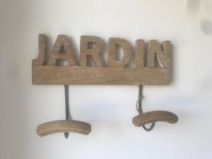 Gallery image of PROCHE MANOIR CAULIERES 2 rue d En Haut in Caulières