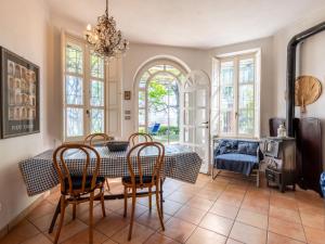 Χώρος καθιστικού στο Holiday Home Il Carroccio-1 by Interhome