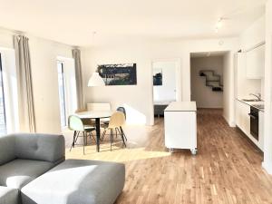 Гостиная зона в Fantastic 3-bed w balcony in Ørestad