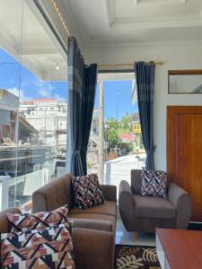 Χώρος καθιστικού στο Teras Senja Sikunir Homestay +14 φωτογραφίες