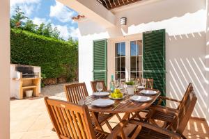 Fotografie z fotogalerie ubytování Villa Rouss v destinaci Cala'n Porter