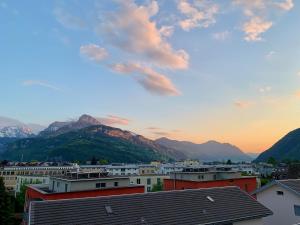 山景或在公寓看到的山景