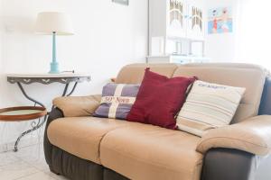 Posedenie v ubytovaní Appartement dans résidence au calme avec piscine