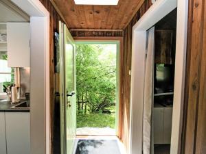 Köök või kööginurk majutusasutuses Holiday Home s`Hüttl reloaded by Interhome