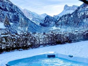 Nespecifikovaný výhled na hory nebo výhled na hory při pohledu z apartmánu