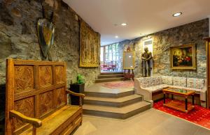 Fotografie z fotogalerie ubytování Burghotel Staufenberg v destinaci Staufenberg