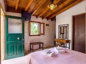Gallery image of Adamantia Traditional Village in Bogdanátika +61 photos