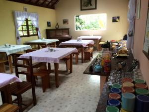 Um restaurante ou outro lugar para comer em Castelar da Alvorada