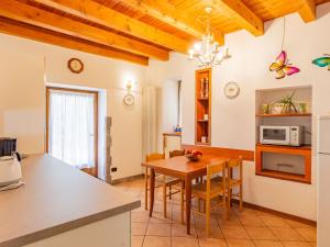 Photo de la galerie de l'établissement Holiday Home Bonsai by Interhome, à Gera Lario 30 autres photos