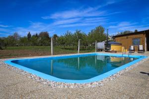 Hồ bơi trong/gần PG Apartman +9 ảnh