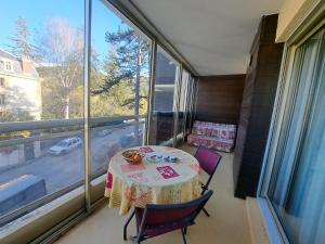 Balkón nebo terasa v ubytování Appartements Barcelonette by PraLoup Vacances