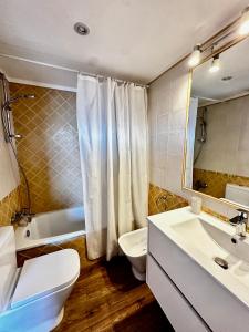 Koupelna v ubytování Cap Sa Sal - Apartamento Vistamar