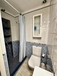 Koupelna v ubytování Cap Sa Sal - Apartamento Vistamar