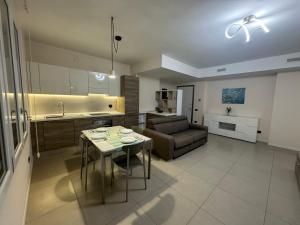 Posezení v ubytování Rho Fiera Comfort Apartment - Affitti Brevi Italia