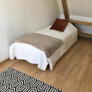 Voodi või voodid majutusasutuse Les Buissonnets - Mer & Campagne - Maison de vacances - 2 chambres - 1 salon - 1 salle de bains - 1 cuisine - 72 m2 toas