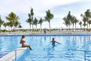 Bazen v nastanitvi oz. blizu nastanitve Riu Dunamar - All Inclusive