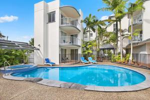 The swimming pool at or close to Beachside Mooloolaba