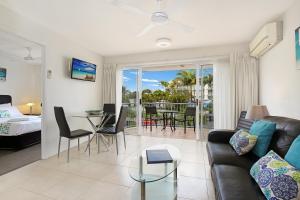 A seating area at Beachside Mooloolaba