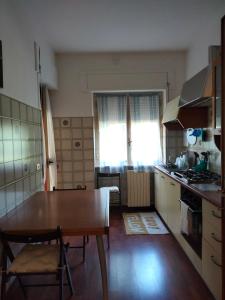 Η κουζίνα ή μικρή κουζίνα στο Da Mari +16 φωτογραφίες
