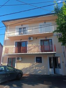 Budova, kde se apartmán nachází