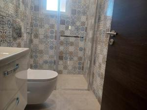 Fotografie z fotogalerie ubytování Two bedroom apartment v destinaci Sukošan
