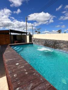 The swimming pool at or close to Cabaña Campestre Privada Tinita´s Chalet