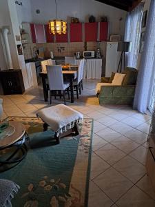 Η κουζίνα ή μικρή κουζίνα στο Apartman Batarelo