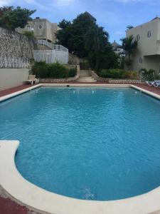 A piscina em ou perto de Unbelievable view