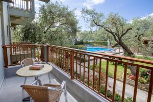 Басейн в или близо до Hotel Thetis