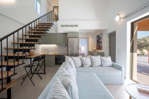 Χώρος καθιστικού στο Luxury Villa Elpis