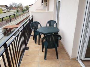 Balkón alebo terasa v ubytovaní Harley Apartman
