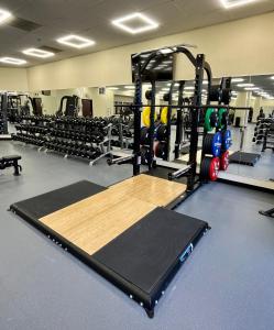 Fitness centrum a/nebo fitness zařízení v ubytování NCED Conference Center & Hotel