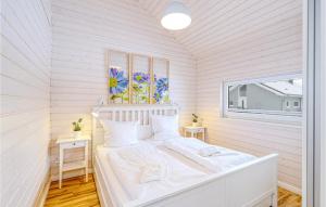 Ліжко або ліжка в номері Beautiful Home In Krems Ii-warderbrck With Kitchen