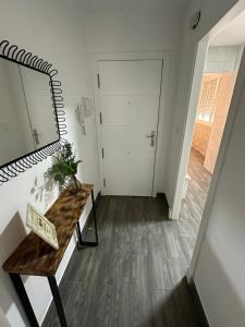 Zdjęcie z galerii obiektu Ina w mieście Sanlúcar de Barrameda