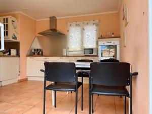 Φωτογραφία από το άλμπουμ του Budget Chalet at Lucerne City! στη Λουκέρνη