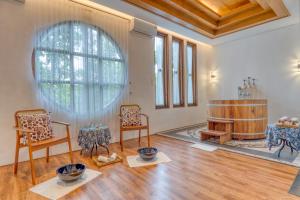 Khu vực ghế ngồi tại Hotel Le Temple Borobudur