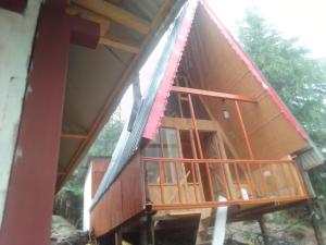 Balkón nebo terasa v ubytování Nature nest Tree house jibhi