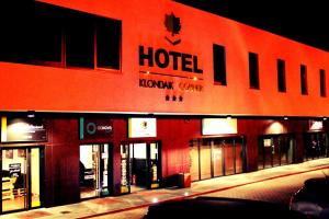 Fotografie z fotogalerie ubytování Hotel Klondaik Corner v destinaci Warka
