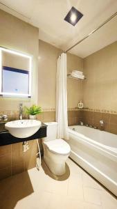 Phòng tắm tại Rosa May Hotel +37 ảnh